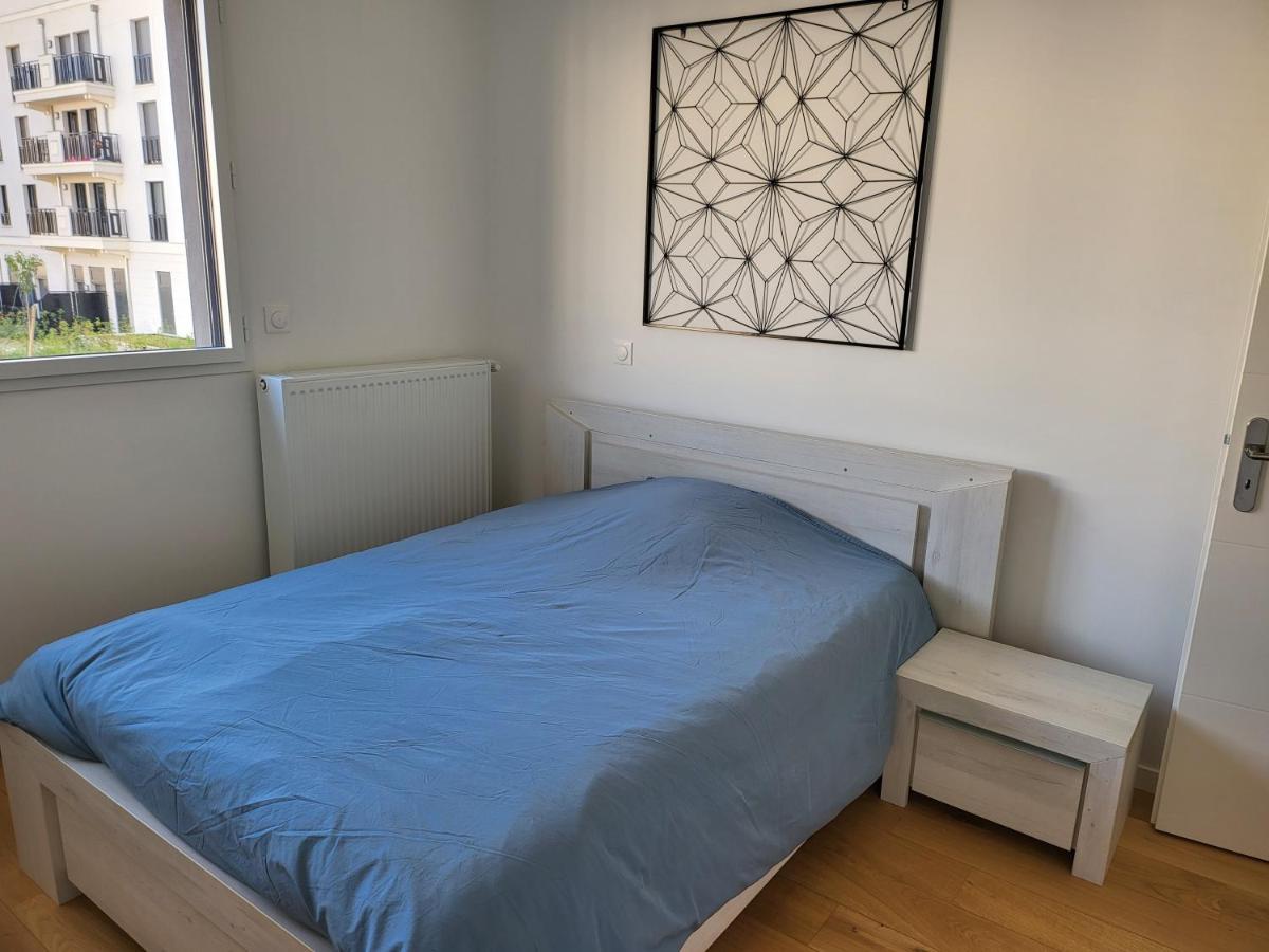 Superbe Appartement A 3Min A Pieds De La Gare Chessy  Exterior foto